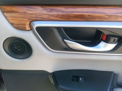 Used 2022 Honda CR-V Touring image 27