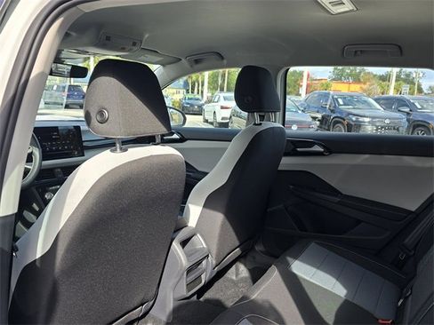 New 2026 Volkswagen Taos S image 9