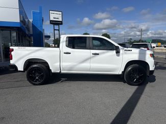 Used 2023 Chevrolet Silverado 1500 LT Trail Boss w/ LPO, Dark Essentials Package AWD/4WD video 2