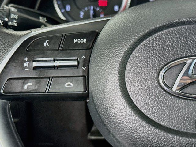 Used 2021 Hyundai Sonata SEL w/ Preferred Accessory Package FWD image 11