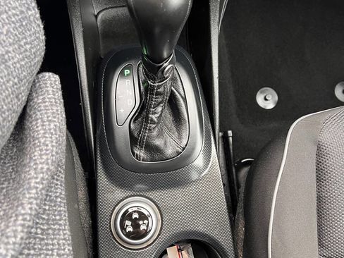 Used 2016 FIAT 500X Easy image 16