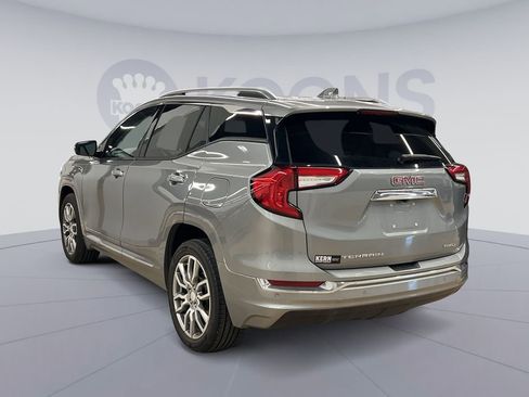 Used 2023 GMC Terrain Denali AWD/4WD image 2