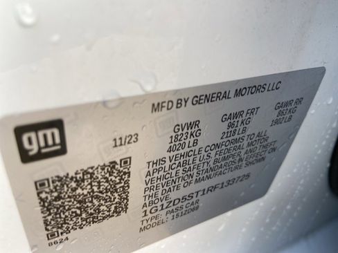 Used 2024 Chevrolet Malibu LT image 32