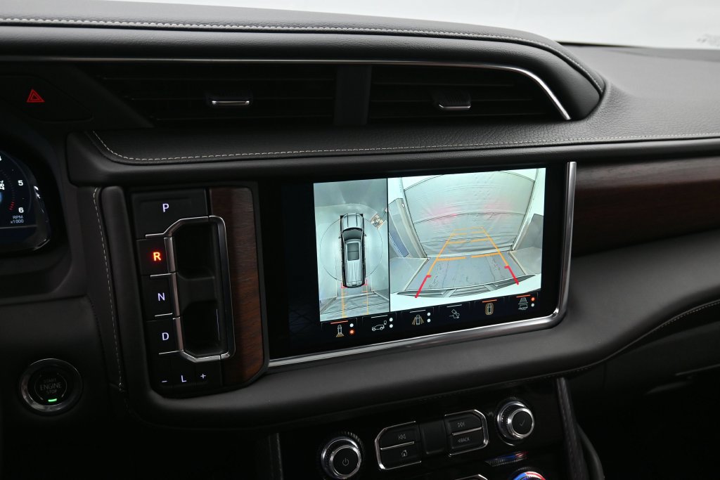 Used 2023 GMC Yukon Denali Ultimate AWD/4WD image 14