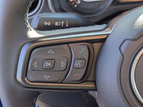 New 2026 Jeep Gladiator Rubicon w/ Safety Group image 15