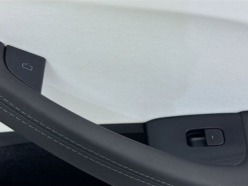 Used 2025 Tesla Model 3 Long Range image 28