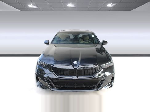 Used 2026 BMW 530i xDrive w/ Executive Package AWD/4WD image 6
