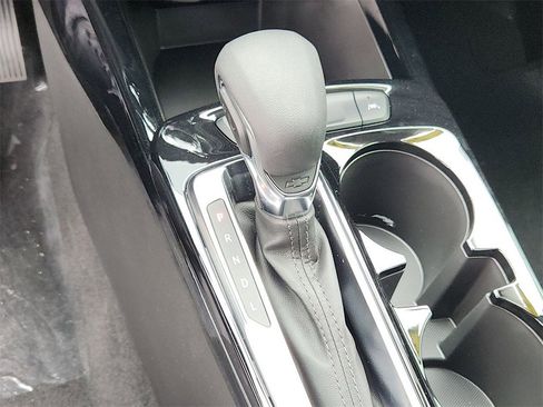 New 2025 Chevrolet Trax LT w/ Driver Confidence Package image 15