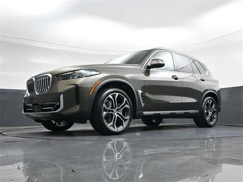 New 2026 BMW X5 sDrive40i image 31