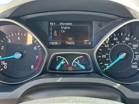 Used 2017 Ford Escape SE w/ Equipment Group 201A image 25