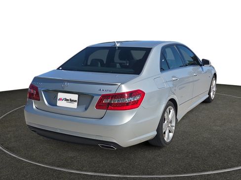 Used 2012 Mercedes-Benz E 350 4MATIC Sedan image 6