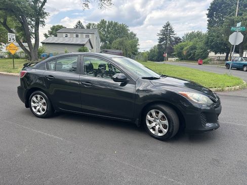 Used 2013 MAZDA MAZDA3 i Sport FWD image 5