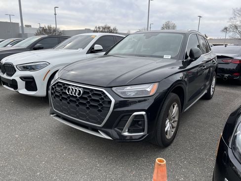 Used 2023 Audi Q5 2.0T Premium w/ Convenience Package image 24