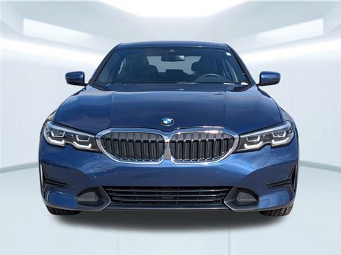 Used 2022 BMW 330i Sedan w/ Driving Assistance Package image 10