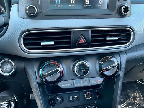 Used 2021 Hyundai Kona SEL FWD image 33