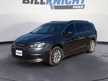 Used 2020 Chrysler Voyager Lxi