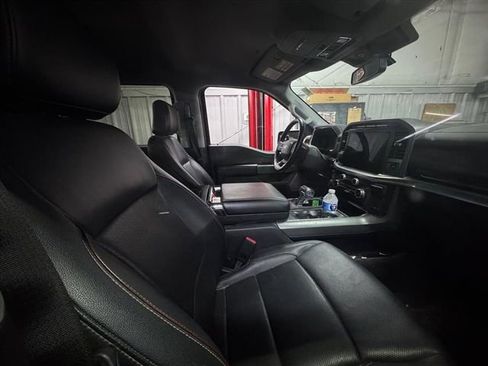 Used 2022 Ford F150 Lariat w/ Max Trailer Tow Package image 3