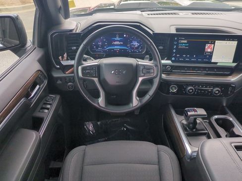 Used 2022 Chevrolet Silverado 1500 LT Trail Boss w/ Protection Package AWD/4WD image 31