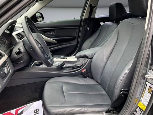 Used 2014 BMW 320i xDrive Sedan image 20