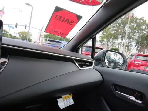 Certified 2026 Toyota Corolla SE image 29