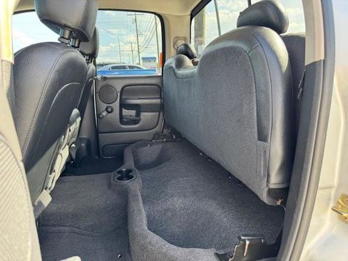 Used 2005 Dodge Ram 1500 Truck ST w/ ST Value Group RWD image 16