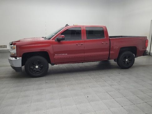 Used 2018 Chevrolet Silverado 1500 LT w/ Trailering Package image 2