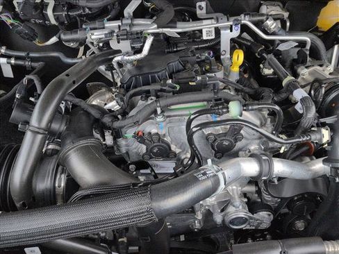 New 2025 Ford Bronco 4-Door image 16