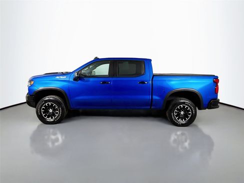 Used 2023 Chevrolet Silverado 1500 ZR2 image 5