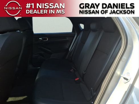 Used 2023 Honda Civic Sport image 26