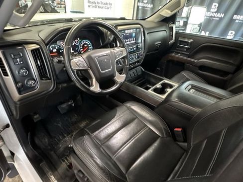 Certified 2019 GMC Sierra 2500 Denali image 10