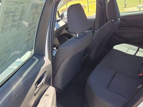 Used 2024 Toyota Corolla LE FWD image 7
