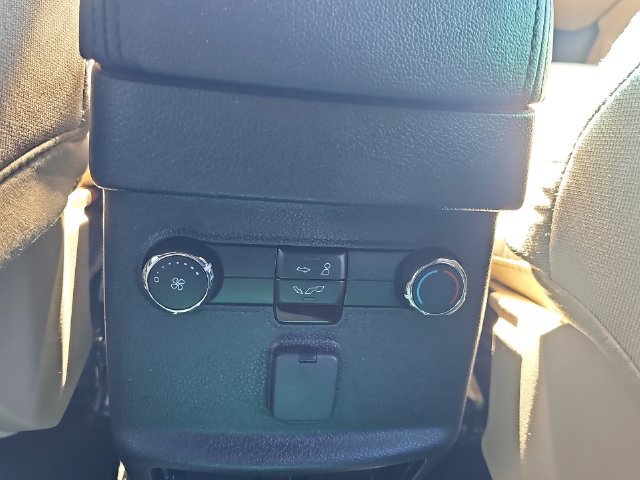 Used 2016 Ford Explorer FWD image 36