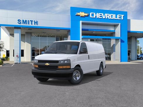 New 2026 Chevrolet Express 2500 w/ Driver Convenience Package RWD image 8