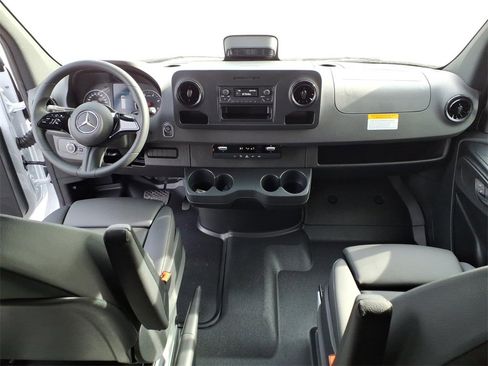 New 2026 Mercedes-Benz Sprinter 3500 image 27