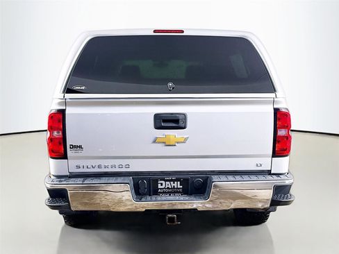 Used 2018 Chevrolet Silverado 1500 LT image 12