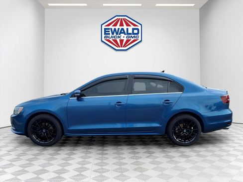 Used 2016 Volkswagen Jetta SEL FWD image 8