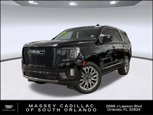 Used 2023 GMC Yukon Denali Ultimate AWD/4WD image 1