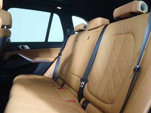 Used 2026 BMW X5 sDrive40i image 15