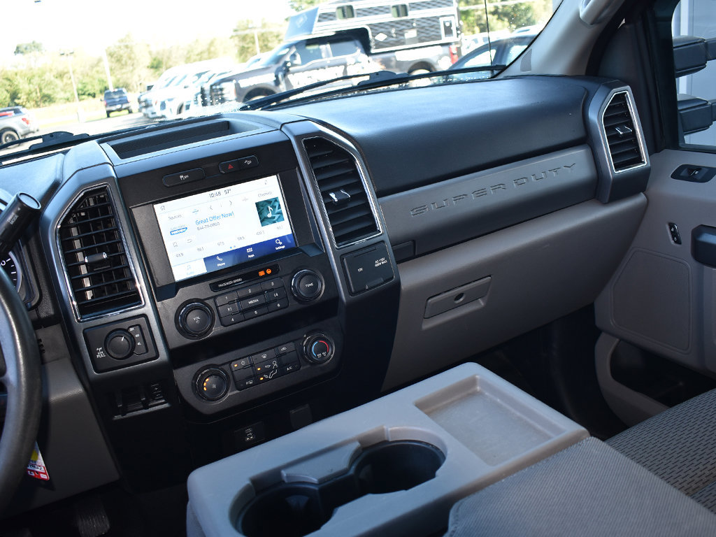 Used 2021 Ford F350 XLT w/ FX4 Off-Road Package AWD/4WD image 19
