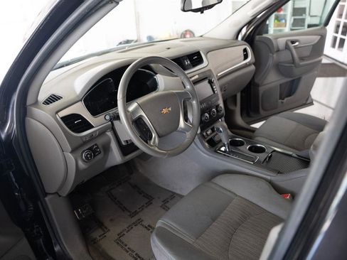 Used 2015 Chevrolet Traverse LT AWD/4WD image 11