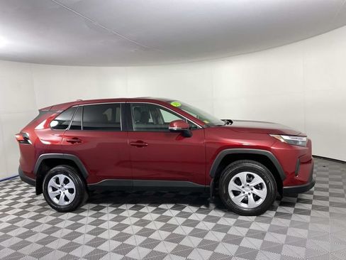 Used 2025 Toyota RAV4 LE AWD/4WD image 12