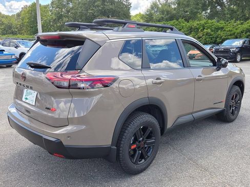 New 2026 Nissan Rogue SV AWD/4WD image 11