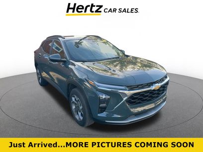 Used 2025 Chevrolet Trax LT