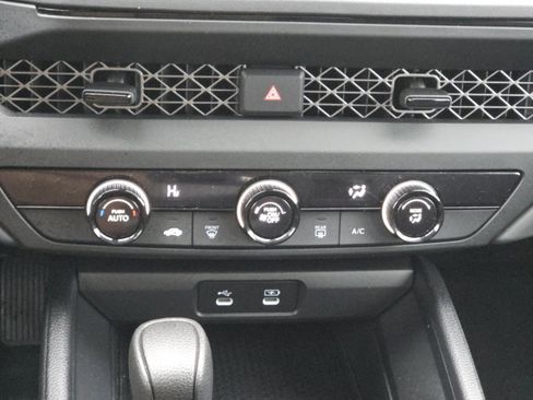 Used 2024 Honda Accord LX image 27