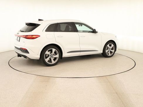 Certified 2025 Audi Q5 Prestige AWD/4WD image 7