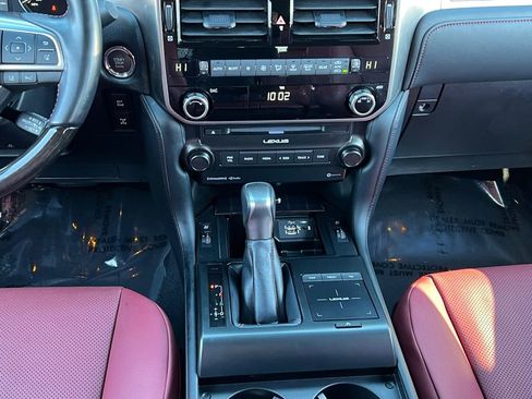 Certified 2023 Lexus GX 460 Premium w/ Premium Package AWD/4WD image 13