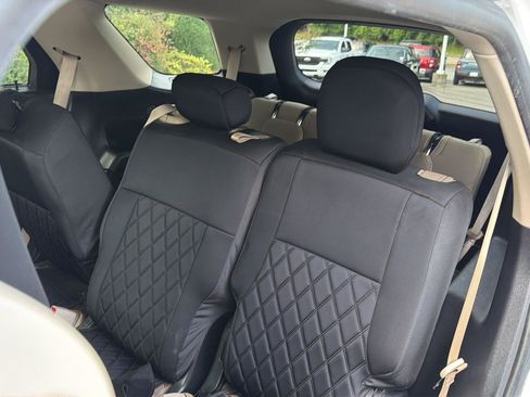 Used 2020 Ford Explorer 2WD image 29