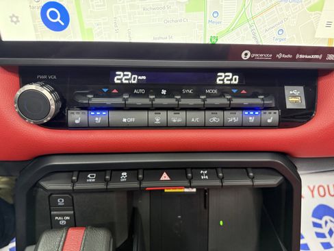 Used 2023 Toyota Tundra Limited image 22