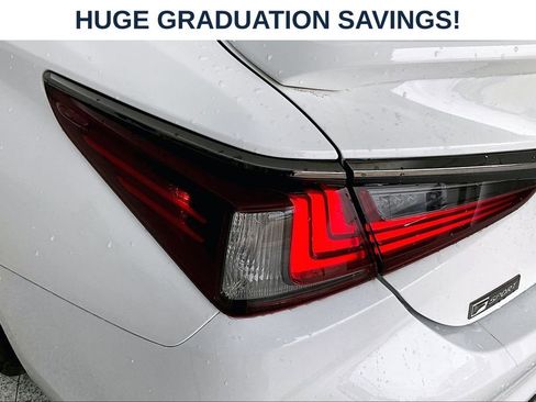 Used 2019 Lexus ES 350 F Sport w/ Accessory Package 2 FWD image 40