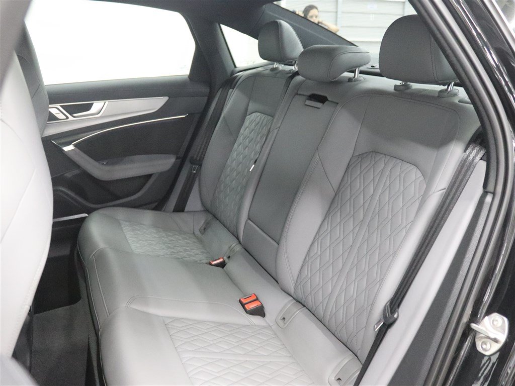 Used 2020 Audi S6 Premium Plus AWD/4WD image 15